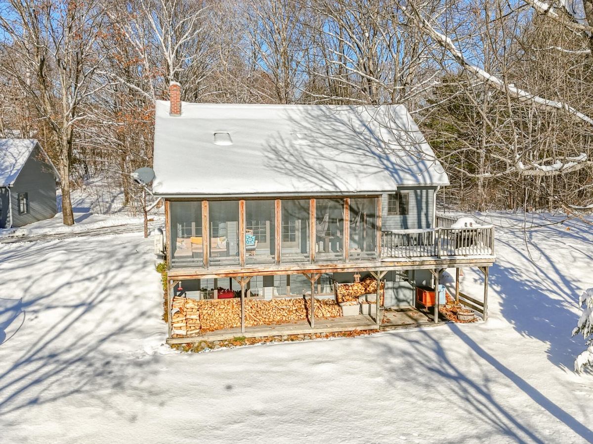 21 School Street, New Portland, ME&nbsp;04961